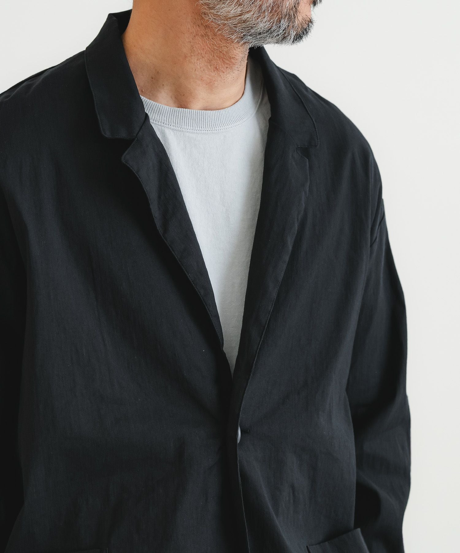 【taro】PLUS OTO.HA 新品リネン テーラードジャケット リネンテーラードジャケット | Jacket | HER. Online Store