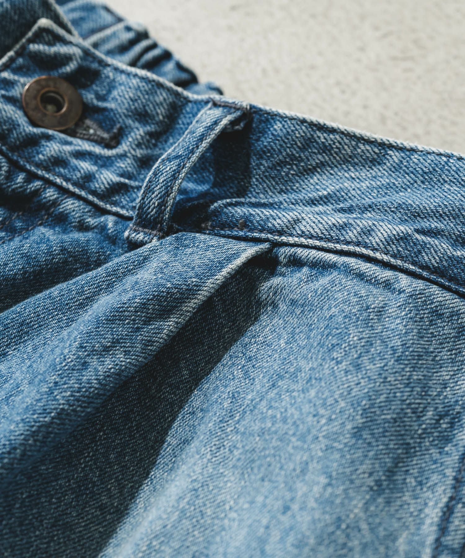 【861】パラノイド ペインターデニム 111017 サイズM 50%OFF【CAMBIO(カンビオ)】Distressed Paint Denim Shirts デニム