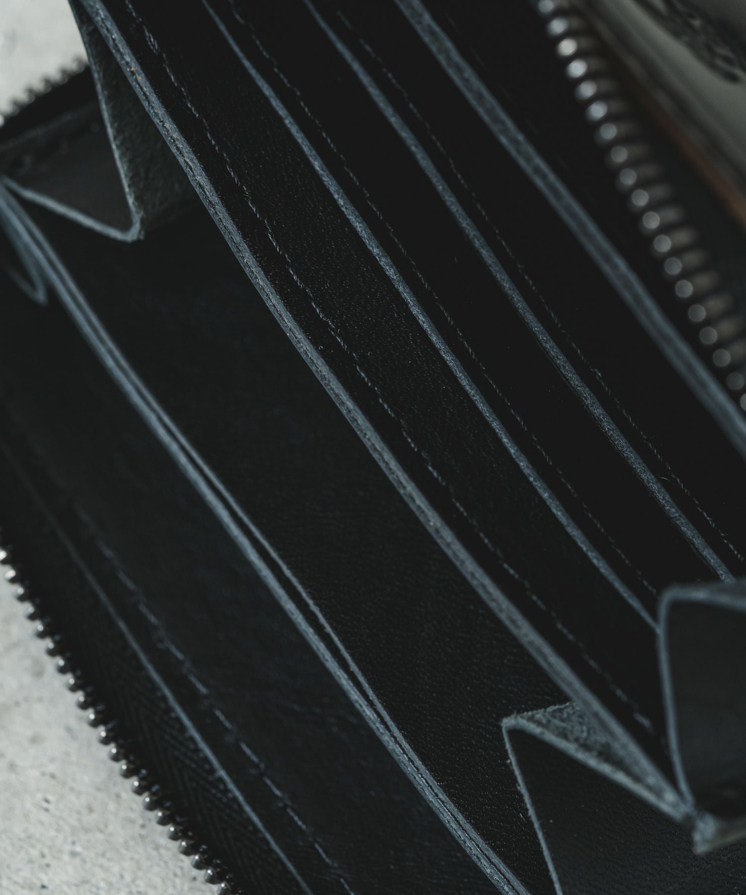 HORWEEN CHROMEXCEL LEATHER / COMPACT ZIP【WEB限定】 | quadro