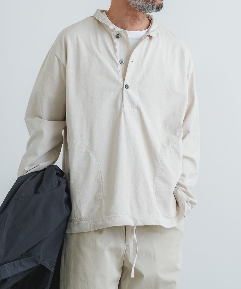 BDドライ度詰め天竺布帛コンビ衿付きプルオーバーMEN 生成