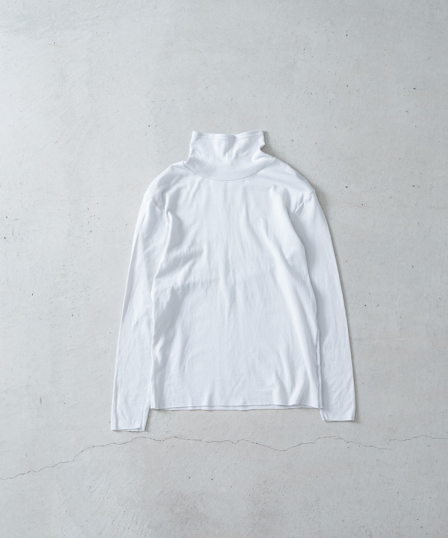 T-shirts／Cut&Sewn | quadro (クオドロ) 公式サイト | オンラインストア