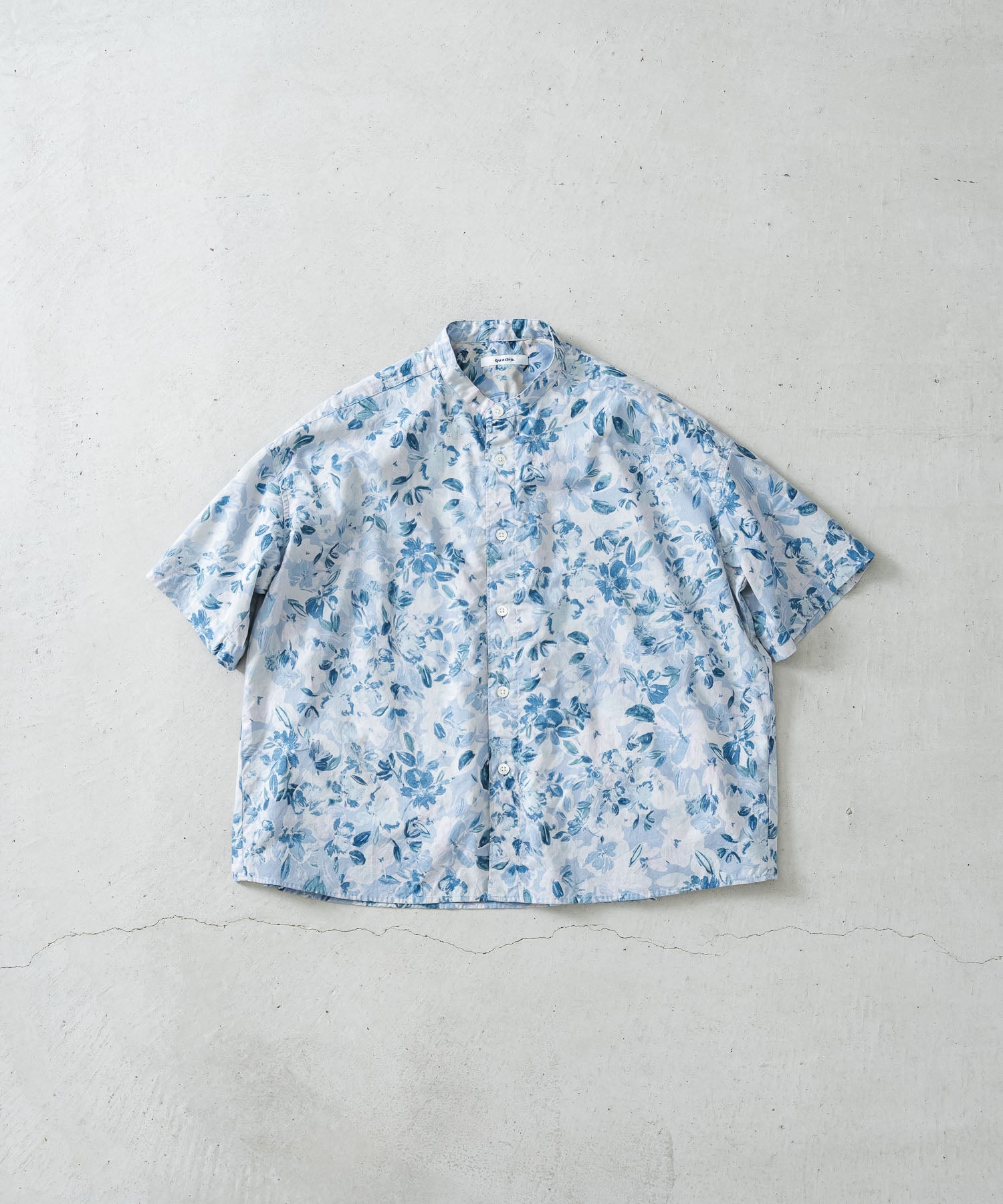 60ローン花柄pt5分袖スタンドカラーワイドシャツ【WOMEN】 | quadro
