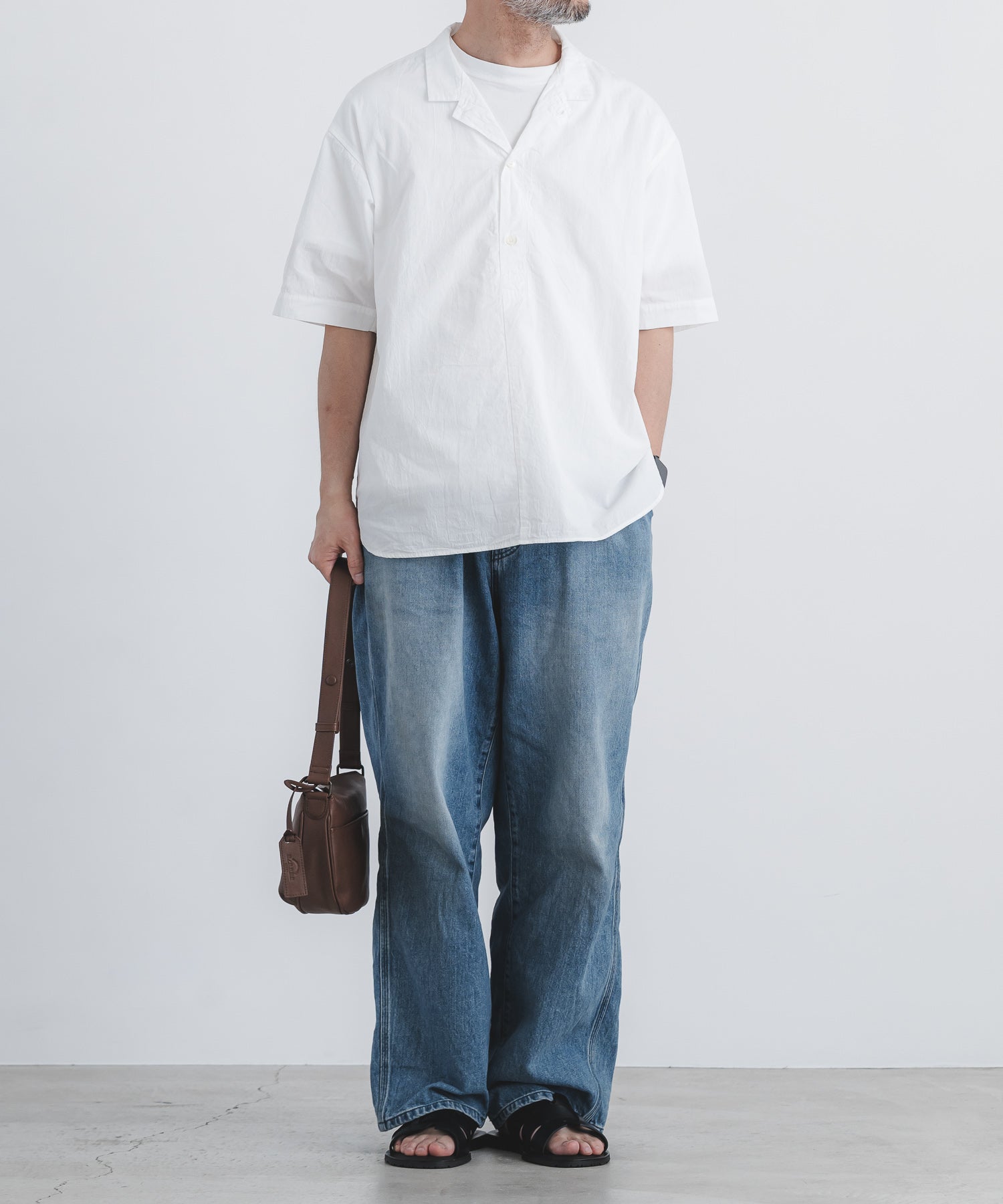 high grade leather mini shoulder bag | quadro (クオドロ) 公式